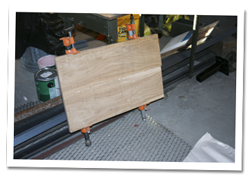 Battery box side