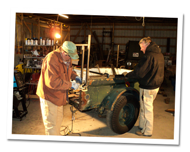 Mike and Greg attaching frame pieces